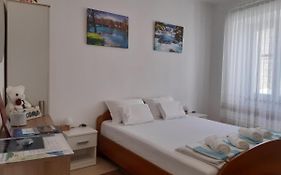 Studio Apartman Tedy
